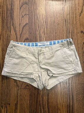 Abercrombie & Fitch Beige Women's Cotton Short Shorts